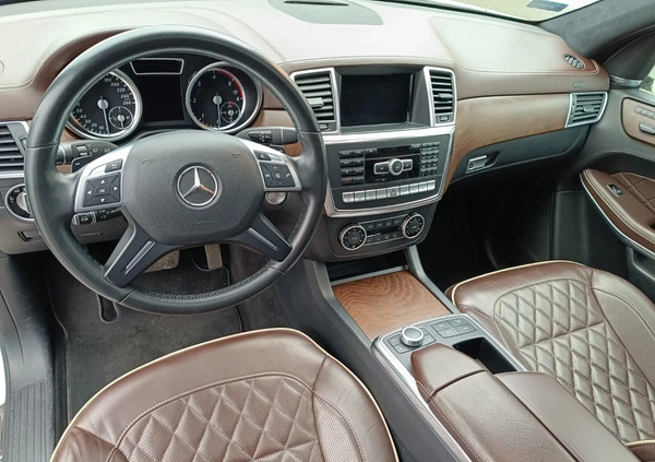 Mercedes-Benz GL cena 149999 przebieg: 163000, rok produkcji 2014 z Nowa Ruda małe 379